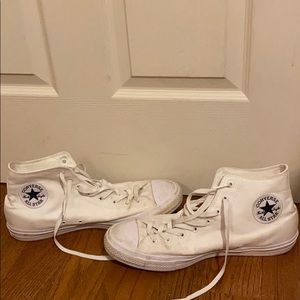 Converse hi tops